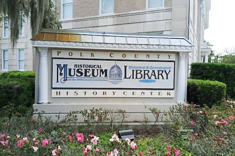 Lakefront RV Resort near Bartow