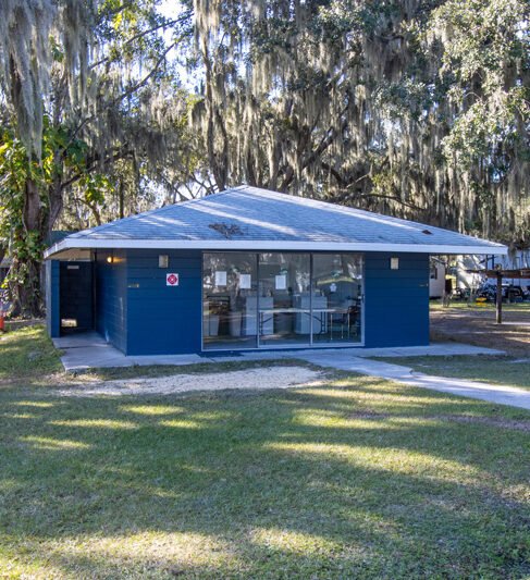 Bud's RV Resort in Lake Wales Florida