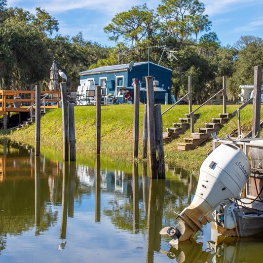 RV Park with Marina near Fort Meade, FL